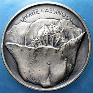 P0370 Medal Monte Cassino (1944-1984) Polska 1984 rok (Mak i Krzyż) Srebro
