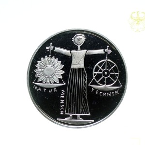 M03208 10 Marek 2000 rok Niemcy Natura Człowiek Technika