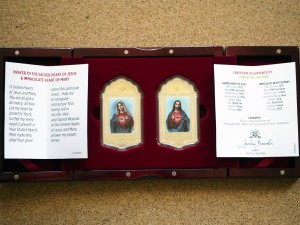 M03984 Zestaw 2 x 1 Dollar 2022, Ag999, Św. Serce Jezusa i Maryi, Niue