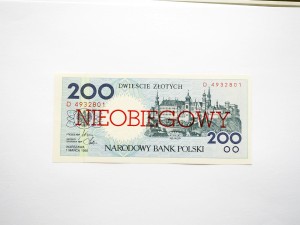 B0311 200 Złotych 1990 rok seria D nieobiegowy