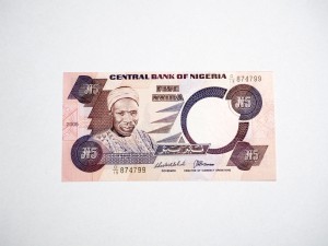 B0973 5 Naira 2005 rok Nigeria