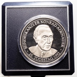 M02618 Medal Konrad Adenauer Niemcy 1992 rok